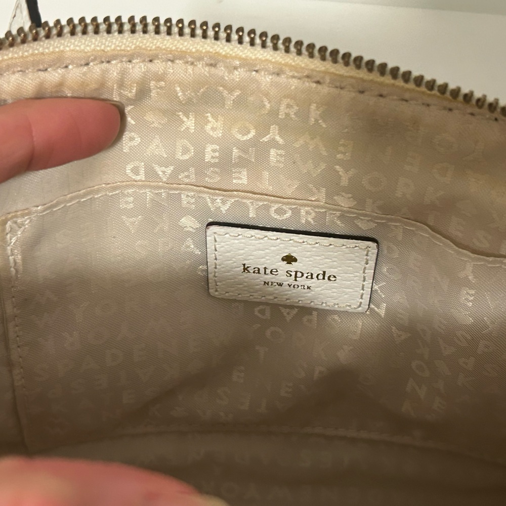 SOLD - Kate Spade Wellesley Leaves Hanna Hyacinth Crossbody - Picture 6 of 11